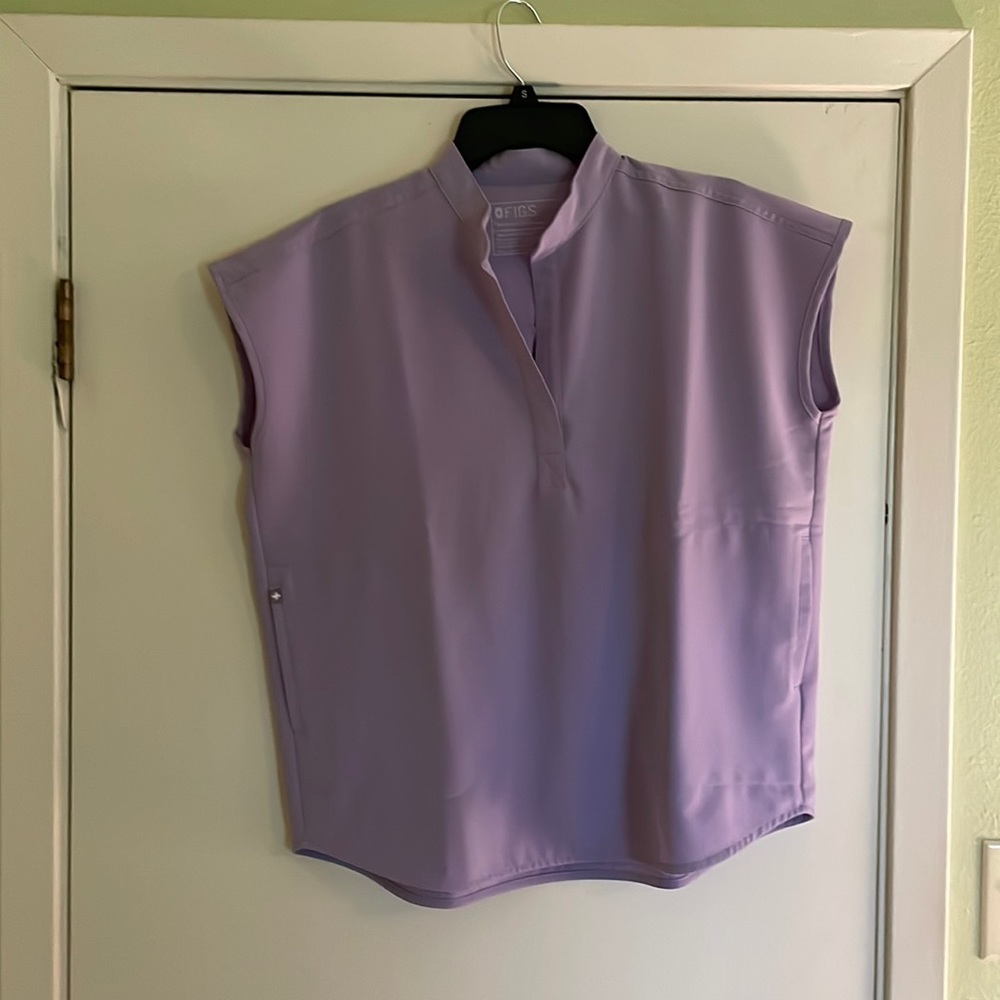 Lavender Figs scrub set